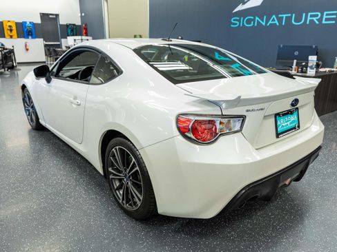 Used 2014 Subaru BRZ Limited w/ Popular Package #1B RWD image 8
