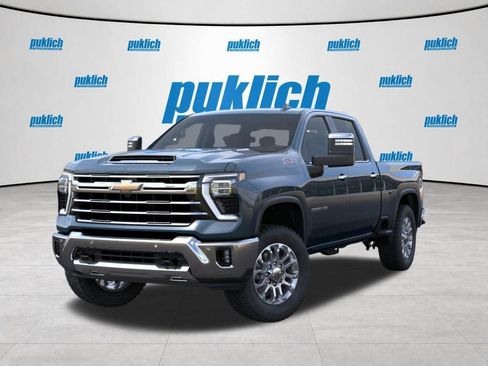 New 2026 Chevrolet Silverado 2500 LTZ w/ LTZ Convenience Package AWD/4WD image 8