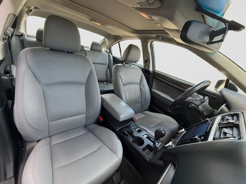 Used 2018 Subaru Legacy 3.6R Limited AWD/4WD image 21