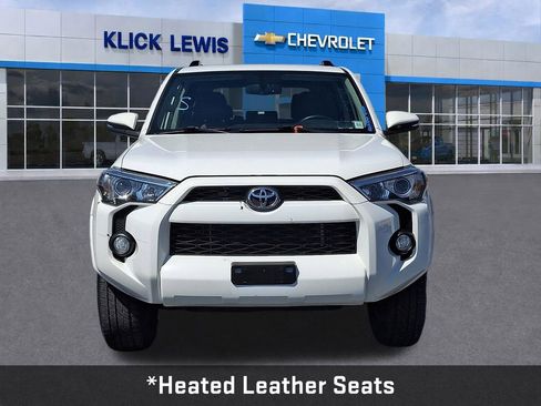 Used 2019 Toyota 4Runner SR5 Premium AWD/4WD image 2