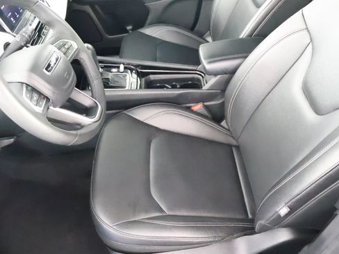 Used 2025 Jeep Compass Limited AWD/4WD image 25