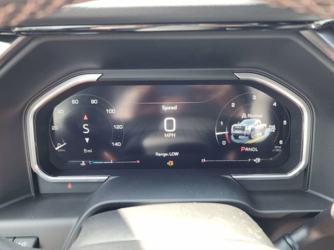 New 2026 GMC Sierra 2500 AT4 w/ AT4 Premium Plus Package AWD/4WD image 27