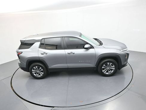 Used 2026 Chevrolet Equinox LT w/ Convenience Package II AWD/4WD image 24