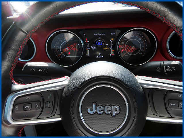 Used 2023 Jeep Gladiator Rubicon w/ Cold Weather Group AWD/4WD image 15