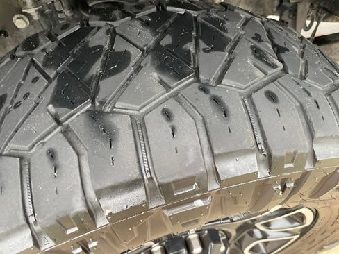 Used 2023 Ford F250 Platinum image 31