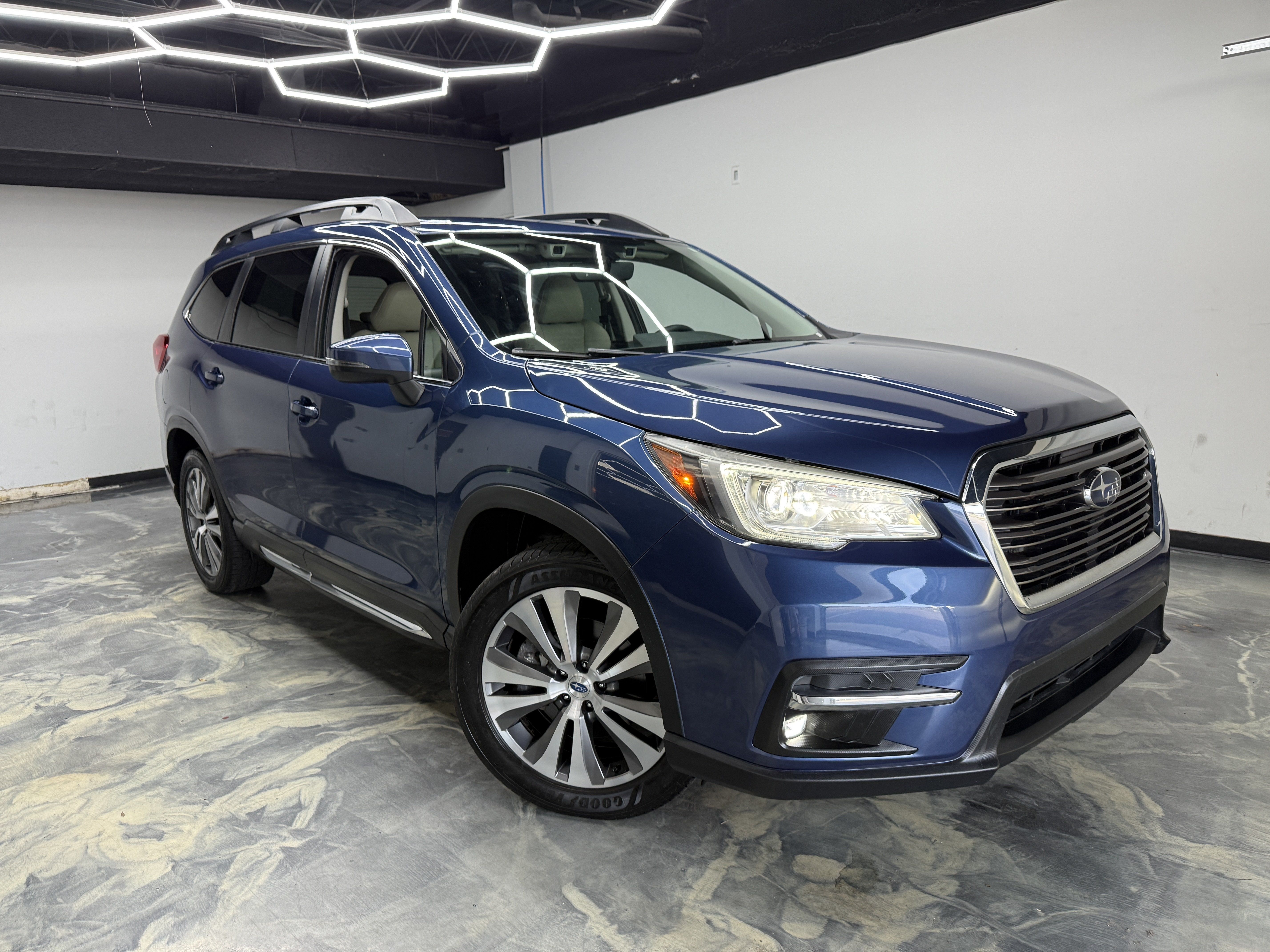 Used 2020 Subaru Ascent Limited w/ Popular Package #4 AWD/4WD image 6
