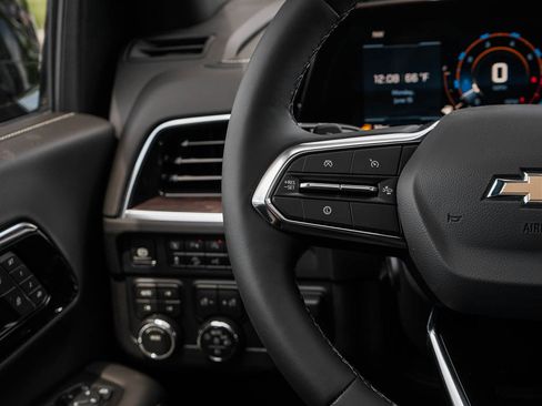 New 2026 Chevrolet Tahoe Premier AWD/4WD image 23