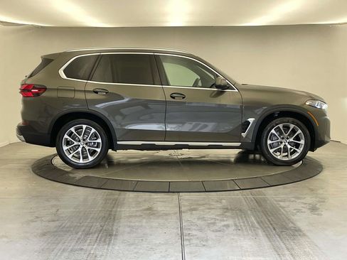 New 2026 BMW X5 xDrive50e AWD/4WD image 6