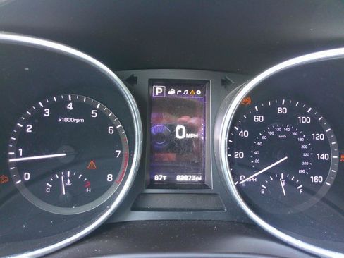 Used 2017 Hyundai Santa Fe Sport w/ 2.4L Tech Package 04 FWD image 23