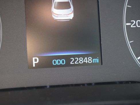 Used 2024 Toyota Corolla LE image 8