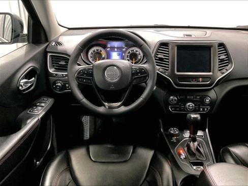 Used 2022 Jeep Cherokee Trailhawk w/ Comfort/Convenience Group image 17