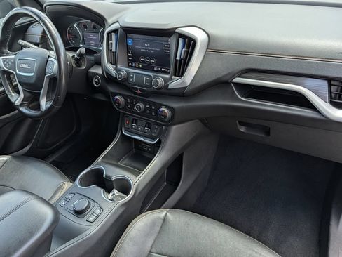 Used 2020 GMC Terrain SLT FWD image 32