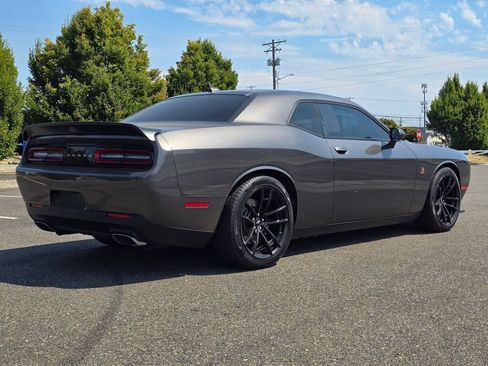 Used 2021 Dodge Challenger R/T Scat Pack w/ Dynamics Package RWD image 5