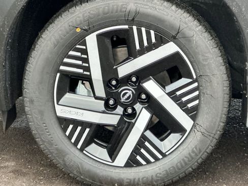 New 2026 Nissan Kicks SV w/ SV Premium Package image 24