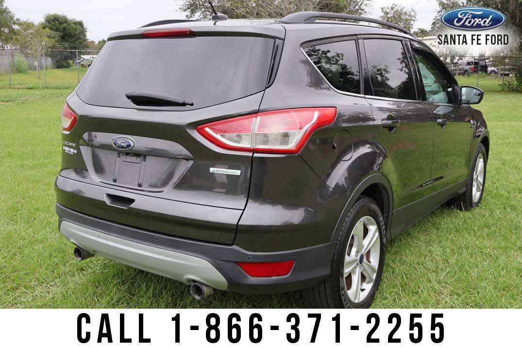 Used 2015 Ford Escape SE w/ Equipment Group 201A FWD image 5