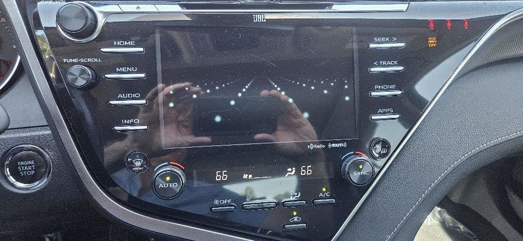 Used 2018 Toyota Camry XSE w/ Audio Package FWD image 16