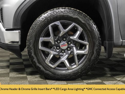 Used 2024 GMC Sierra 1500 SLT w/ SLT Convenience Package AWD/4WD image 24