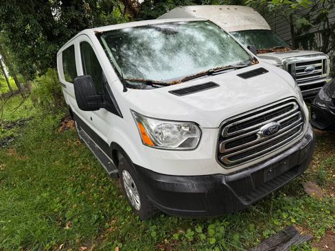 Used 2019 Ford Transit 250 130 Low Roof w/ Exterior Upgrade Package RWD image 1