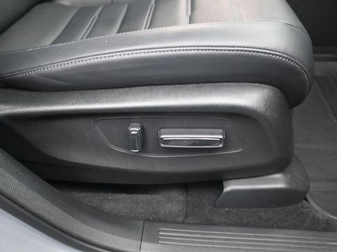 Used 2024 Honda CR-V EX-L image 18