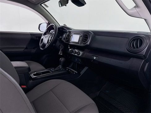 Certified 2018 Toyota Tacoma SR image 23