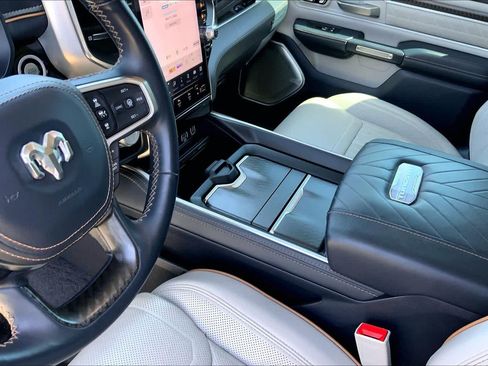 Used 2025 RAM 1500 Tungsten AWD/4WD image 33