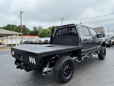 Used 2017 Ford F250 XL w/ Power Equipment Group AWD/4WD image 5