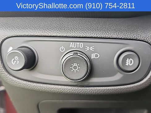 Used 2023 Chevrolet TrailBlazer LT w/ Convenience Package FWD image 16