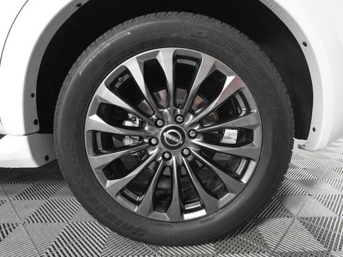 Used 2024 Nissan Armada Platinum w/ Captain's Chairs Package RWD image 34