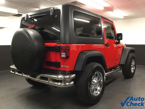 Used 2015 Jeep Wrangler Sport w/ Quick Order Package 23S AWD/4WD image 10