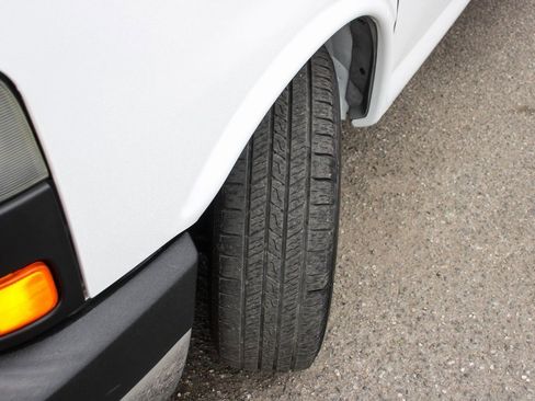 Used 2012 GMC Savana 3500 image 34