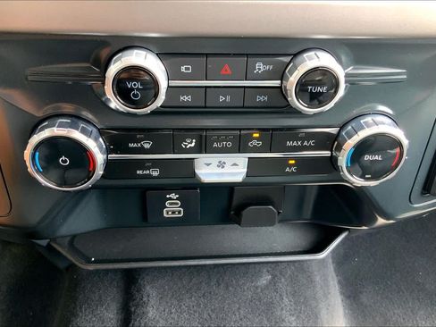Used 2025 Ford F150 XLT w/ Equipment Group 301A Standard AWD/4WD image 28