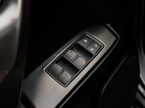 Used 2023 Lexus GX 460 Premium w/ Accessory Package image 10