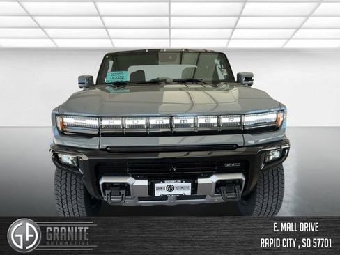 Used 2025 GMC Hummer EV 2X w/ LPO, Illumination Package image 2