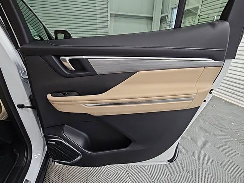 New 2026 Buick Enclave Preferred w/ Power Package image 38