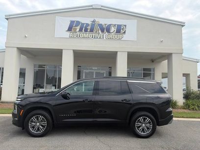 Used 2026 Chevrolet Traverse LT
