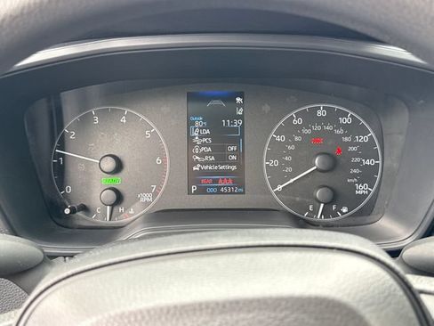 Certified 2024 Toyota Corolla LE AWD/4WD image 25