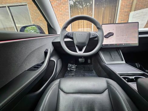 Used 2024 Tesla Model 3 Long Range RWD image 5