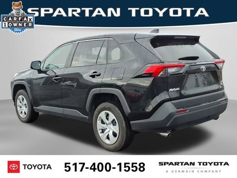 Used 2024 Toyota RAV4 LE image 9