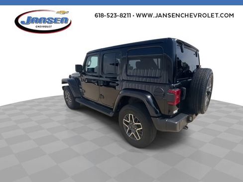 Used 2024 Jeep Wrangler Unlimited Sahara w/ Dual Top Group AWD/4WD image 6