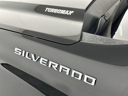 Used 2026 Chevrolet Silverado 1500 LT AWD/4WD image 32
