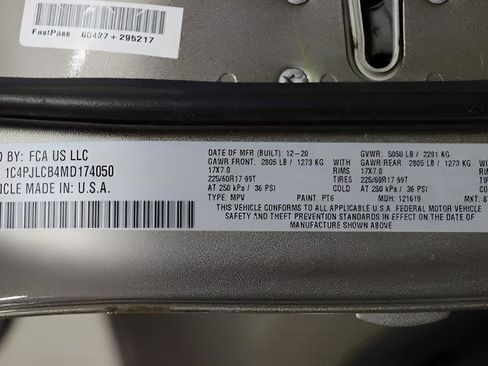 Used 2021 Jeep Cherokee Latitude image 12