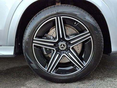 Used 2025 Mercedes-Benz GLE 450e 4MATIC image 12