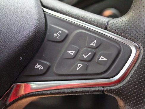 Used 2020 Chevrolet Malibu LS image 15