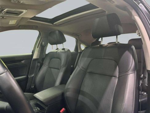 Used 2023 Honda Civic EX-L image 27