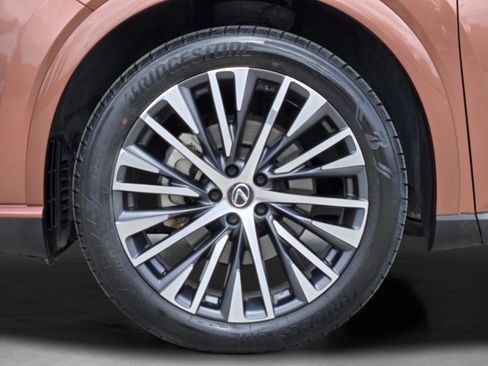 Used 2024 Lexus RX 350 Premium w/ Cold Area Package FWD image 35