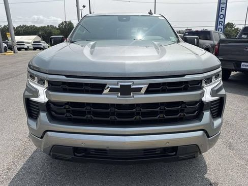Used 2024 Chevrolet Silverado 1500 RST w/ Convenience Package II AWD/4WD image 2