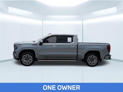 Used 2025 GMC Sierra 1500 Denali Ultimate AWD/4WD image 2