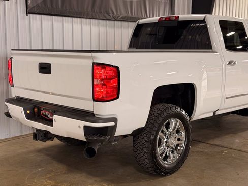 Used 2017 Chevrolet Silverado 2500 LTZ w/ Duramax Plus Package AWD/4WD image 15