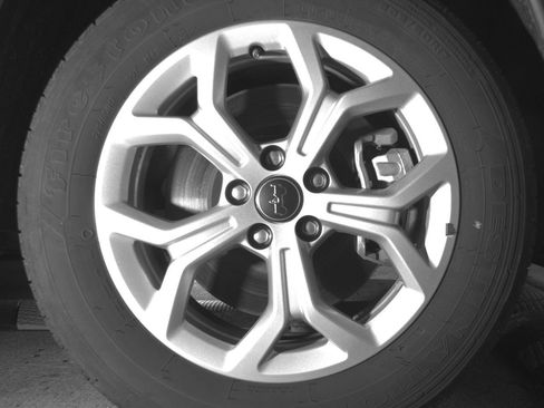 Used 2025 Jeep Compass Latitude AWD/4WD image 13