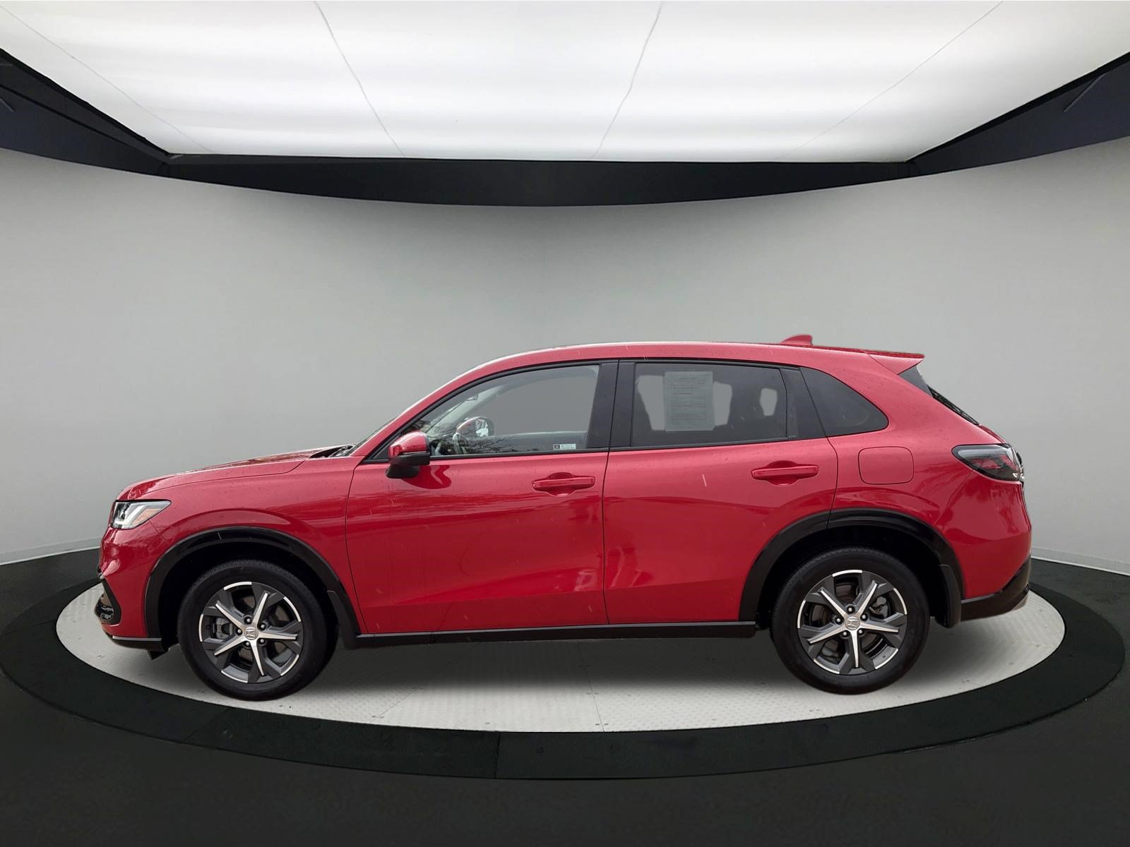Used 2024 Honda HR-V EX-L image 4